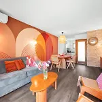 Les 15 Pins & La -parc Arbore, Piscines, A 5min, Climatisation 3* Antibes