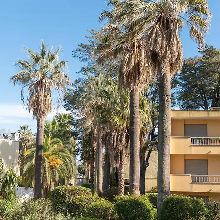 Les 15 Pins & La -le Calme D'un Parc, Piscine, La A Proximite Antibes