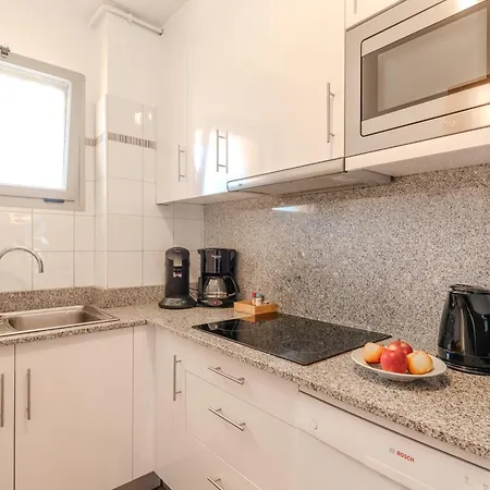 Les 15 Pins & La -le Calme D'un Parc, Piscine, La A Proximite *