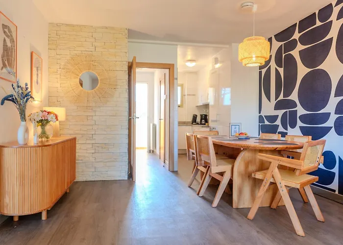 Les 15 Pins & La -le Calme D'un Parc, Piscine, La A Proximite *