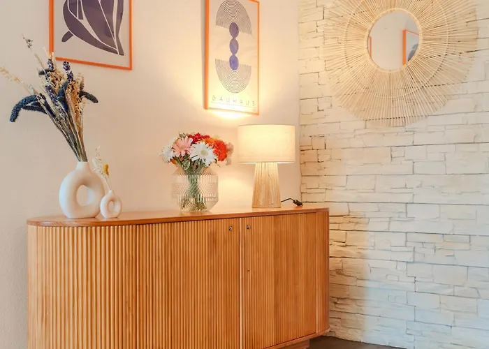 Apartman Les 15 Pins & La -le Calme D'un Parc, Piscine, La A Proximite Antibes