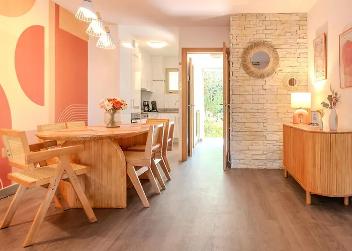 Les 15 Pins & La -le Calme D'un Parc, Piscine, La A Proximite *