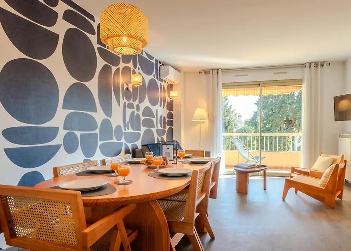 Les 15 Pins & La -le Calme D'un Parc, Piscine, La A Proximite