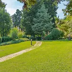 Les 15 Pins & La Mer -Parc Arbore, Piscines, Mer A 5Min, Climatisation Апарт-отель 3*