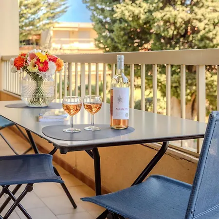 Apartment Les 15 Pins & La Mer -Le Calme D'Un Parc, Une Piscine, La Mer A Proximite