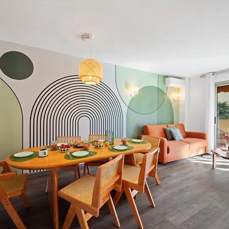Les 15 Pins & La - Piscines, A 5min, Climatisation Apartmanhotel Antibes