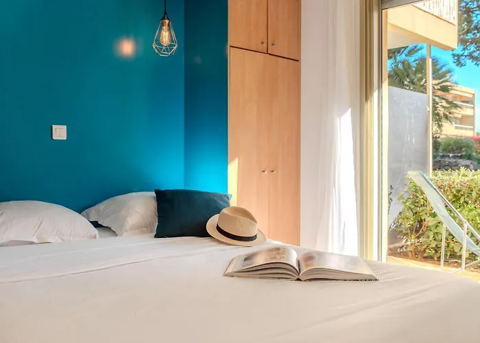 Les 15 Pins & La -le Calme D'un Parc, Piscine, La A Proximite Appartement